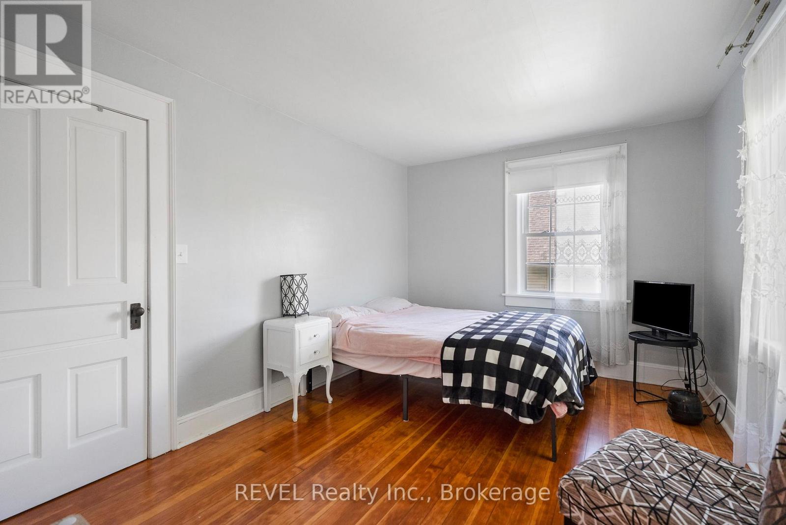 166 North Street N, Fort Erie, Ontario  L2A 3R7 - Photo 21 - X13568098