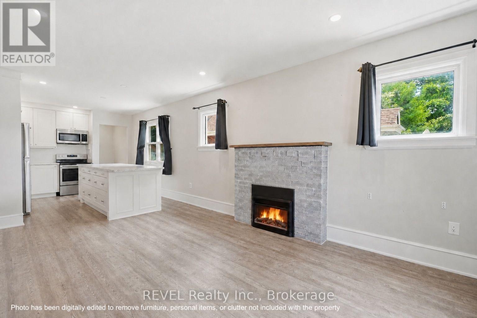 19 Leeper Street, St. Catharines, Ontario  L2S 2M9 - Photo 6 - X13569428