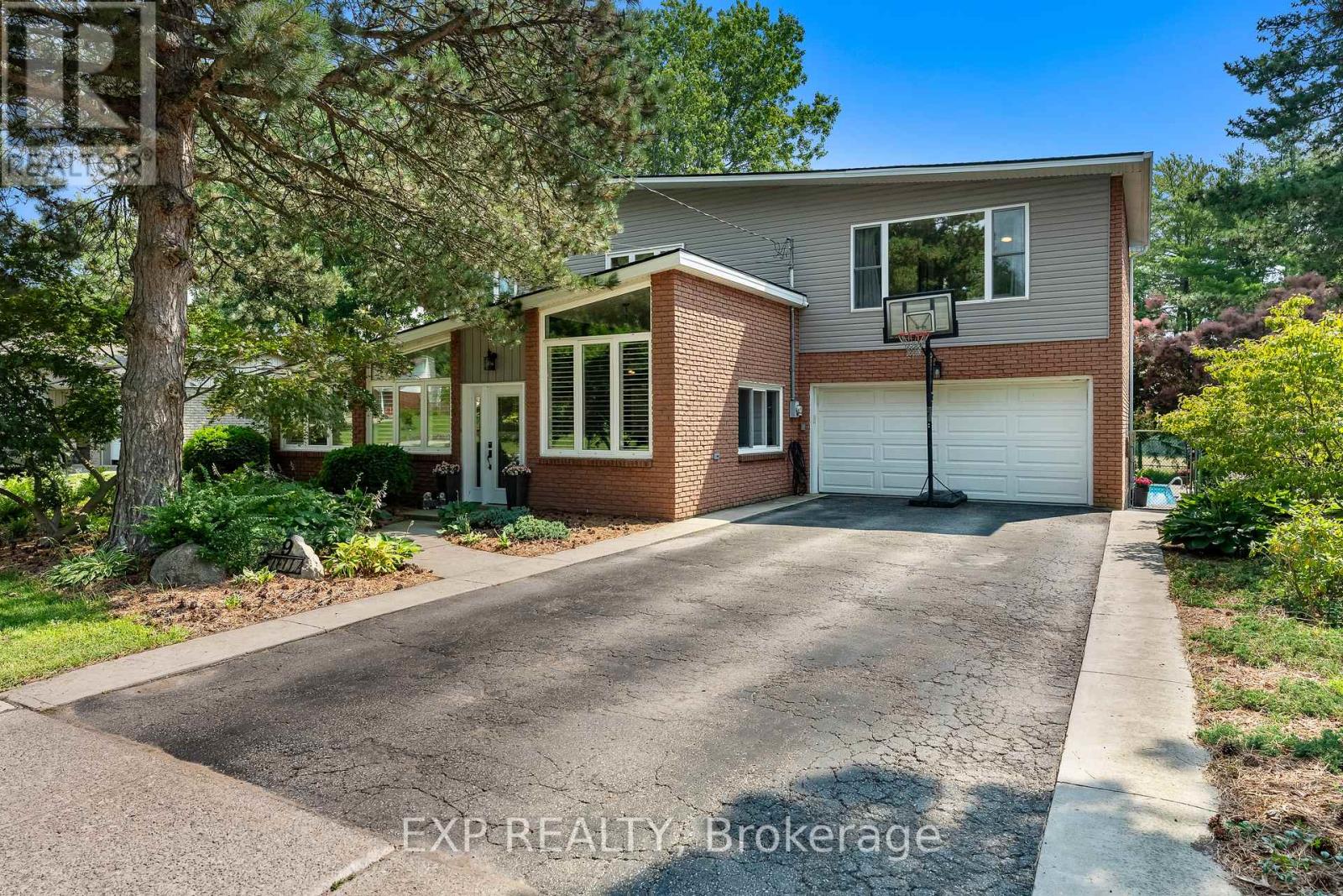 9 Stella Street, Pelham, Ontario  L3E 0T6 - Photo 1 - X13570150
