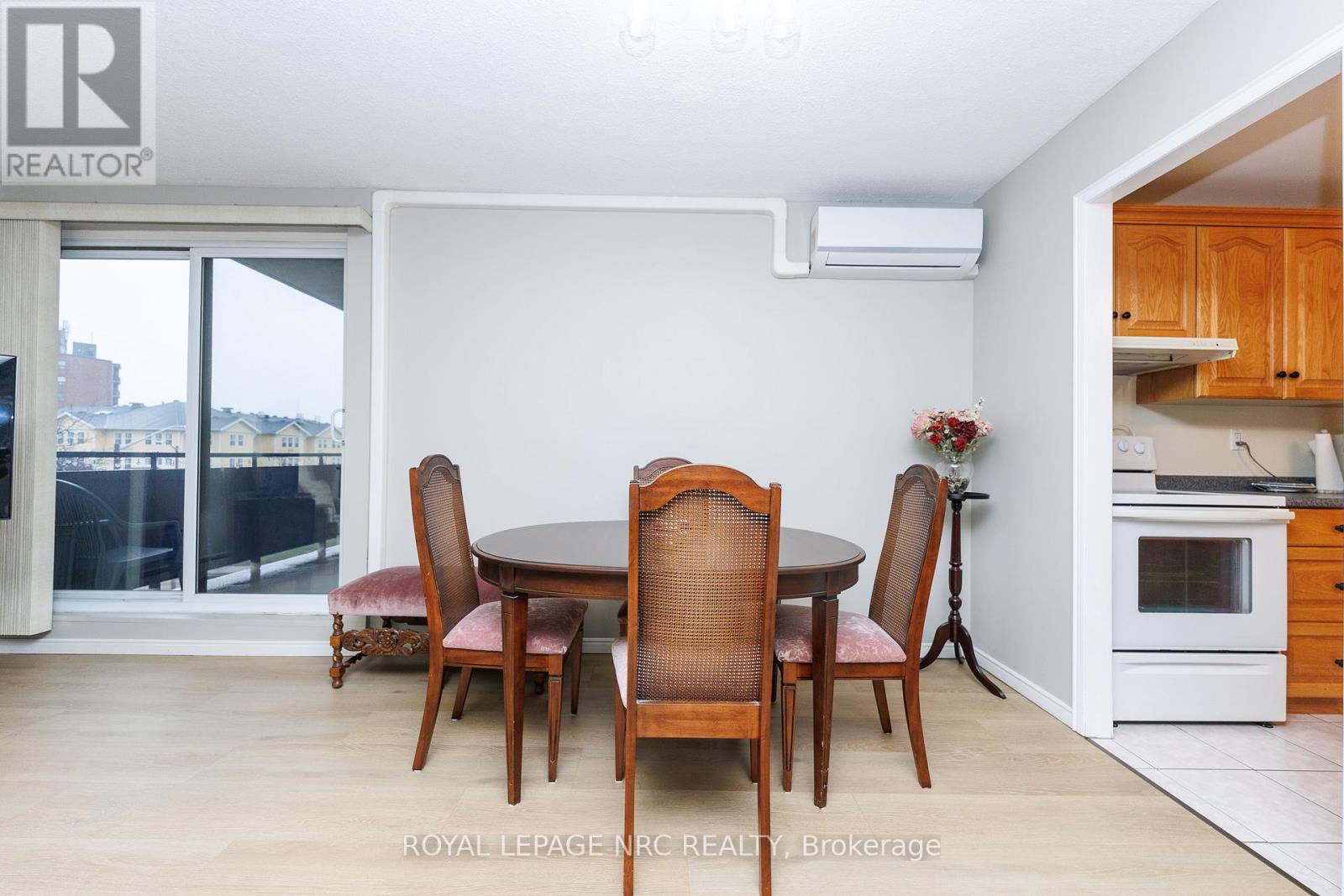 308 - 3955 Portage Road, Niagara Falls, Ontario  L2J 3W2 - Photo 7 - X13570370