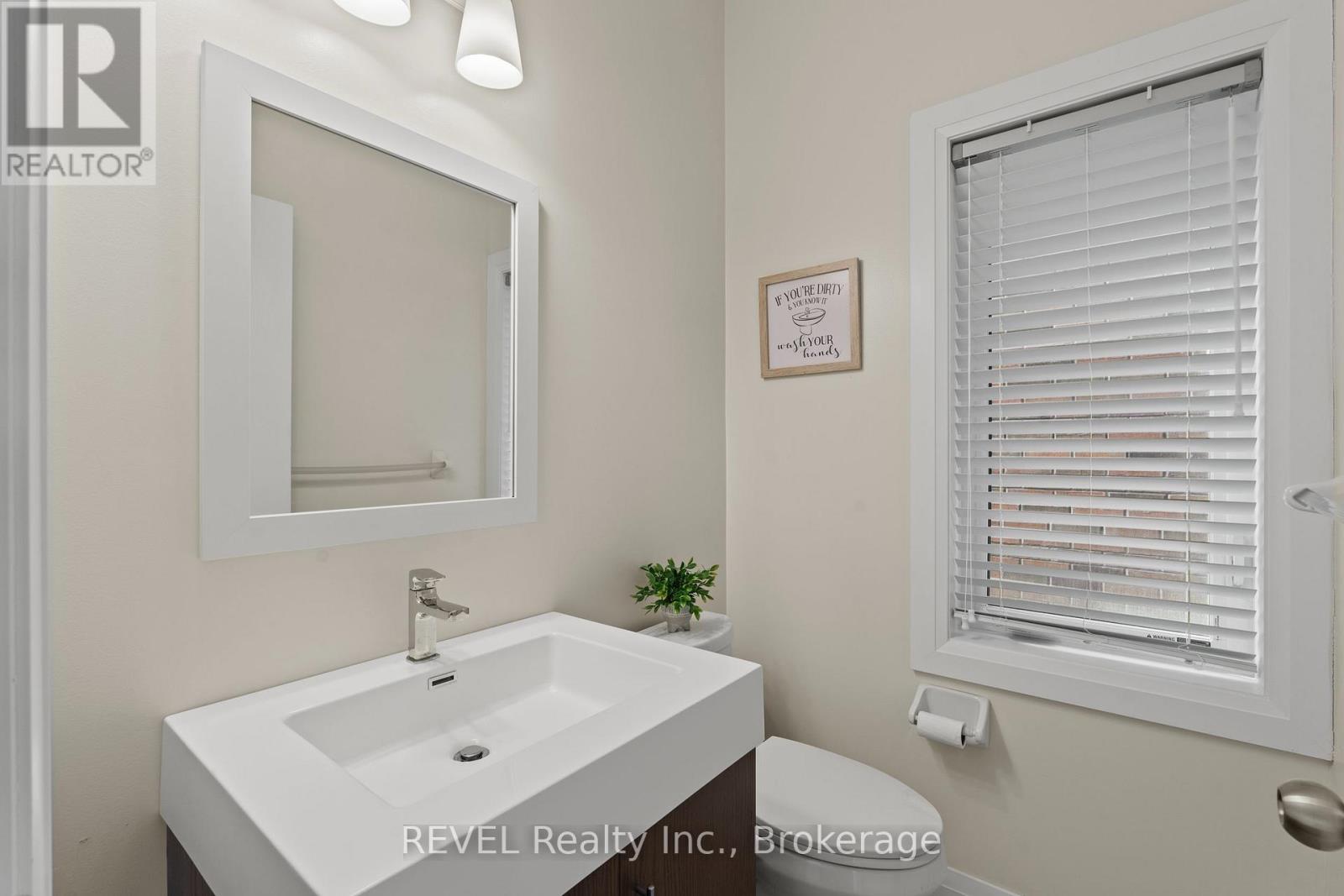 318 Concession 3 Road, Niagara-On-The-Lake, Ontario  L0S 1J1 - Photo 7 - X13570376