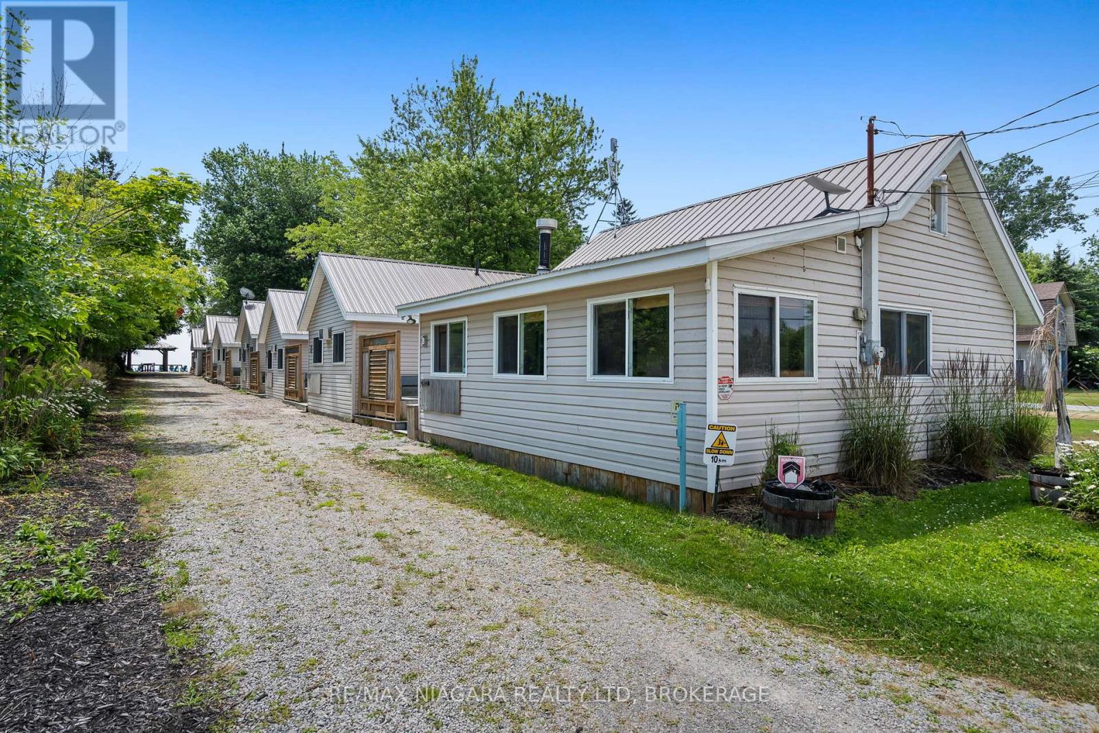 12343 Lakeshore Road, Wainfleet, Ontario  L0S 1V0 - Photo 4 - X13571370