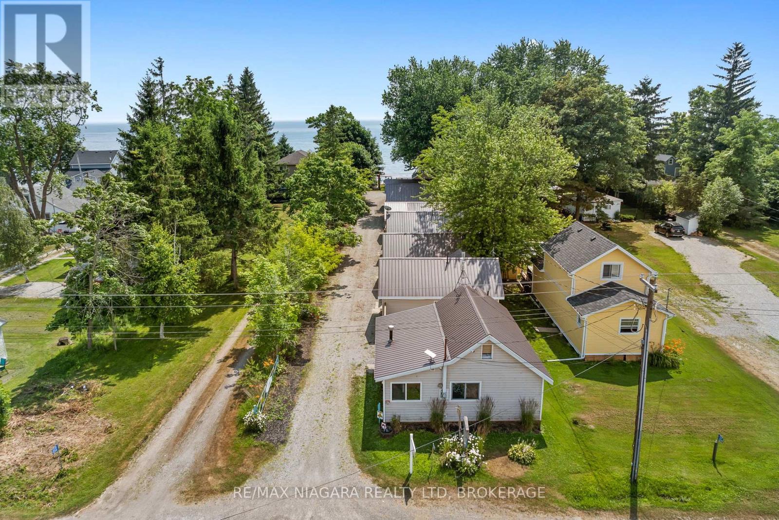 12343 Lakeshore Road, Wainfleet, Ontario  L0S 1V0 - Photo 1 - X13571386