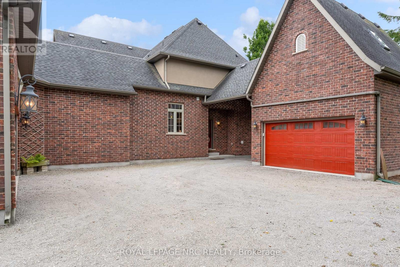 1323 Effingham Street, Pelham, Ontario  L0S 1M0 - Photo 18 - X13571402