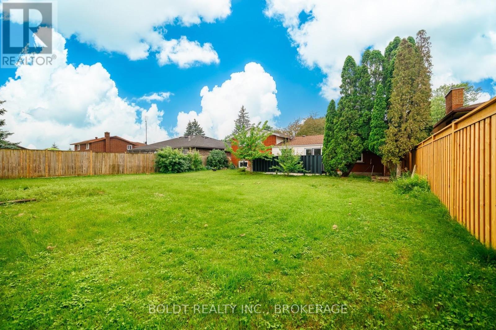 8 Pamela Drive, Thorold, Ontario  L2V 2X8 - Photo 8 - X13571730