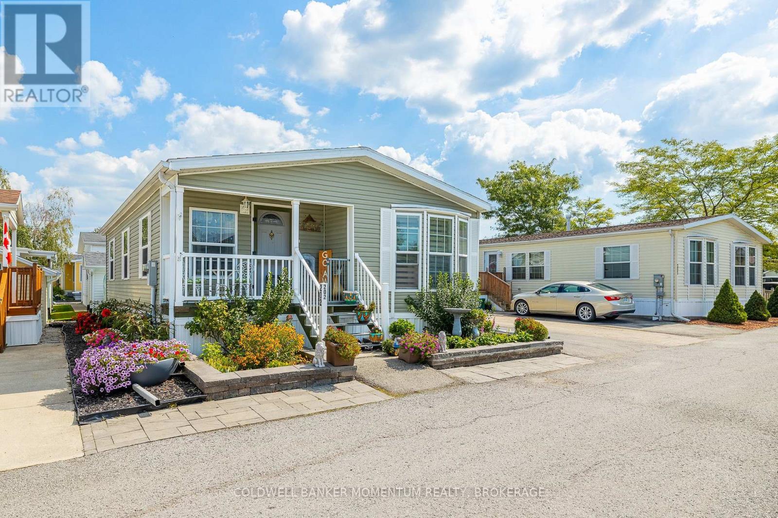 202 - 3033 Townline Road, Fort Erie, Ontario  L0S 1S1 - Photo 2 - X13576836