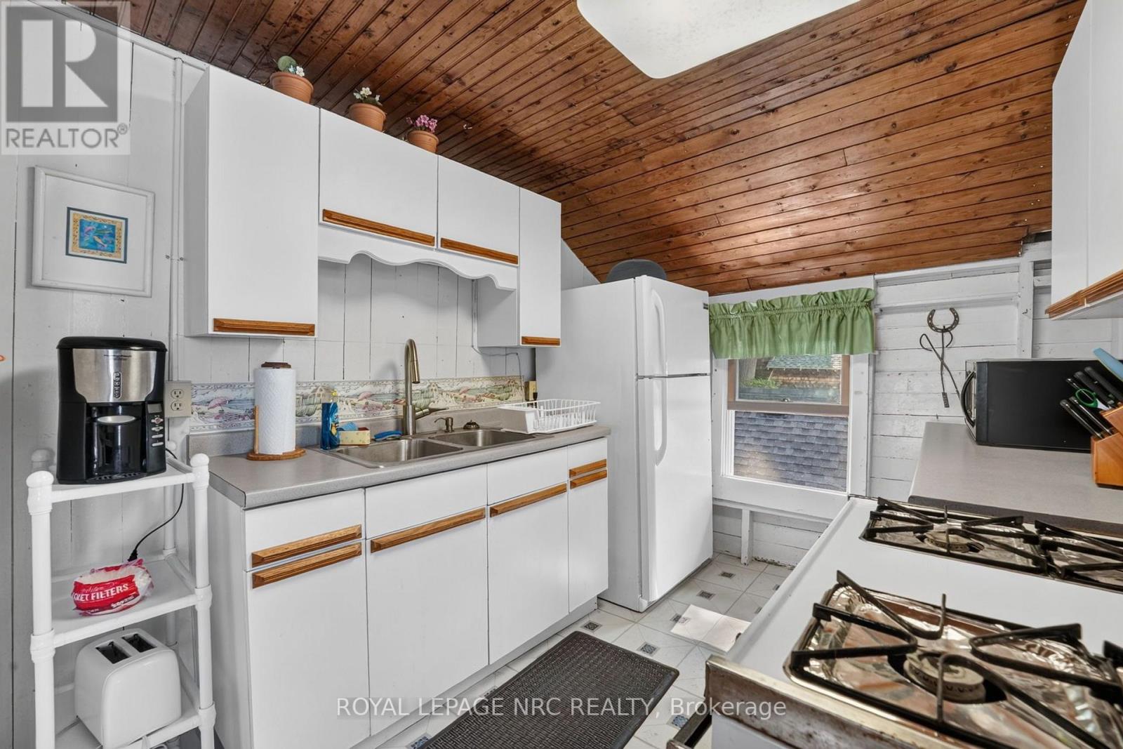 4031 Crystal Beach Hill Lane, Fort Erie, Ontario  L0S 1B0 - Photo 35 - X13585180
