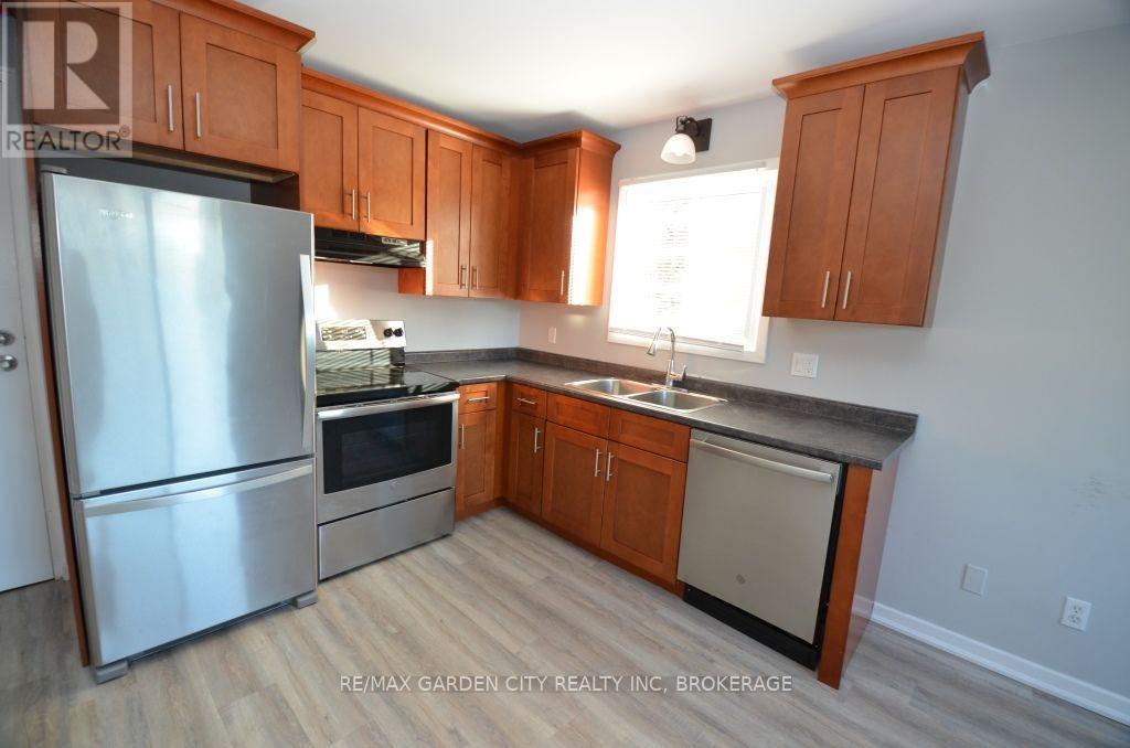 25 Ottawa Street, St. Catharines, Ontario  L2R 1Z1 - Photo 24 - X13587158