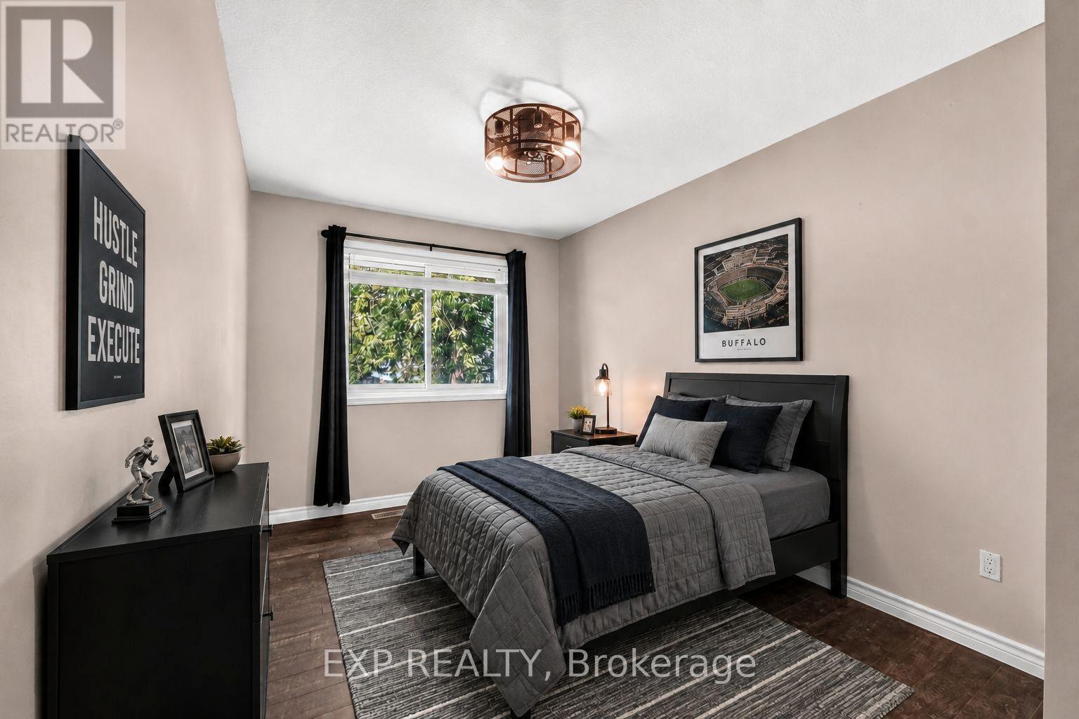 3209 Young Avenue, Fort Erie, Ontario  L0S 1N0 - Photo 10 - X13588212