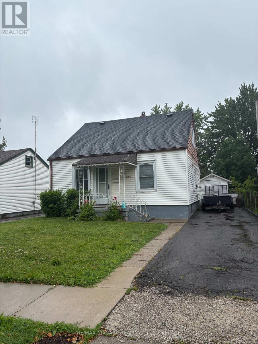 380 Corvette Street, Welland, Ontario  L3B 4S7 - Photo 1 - X13591060