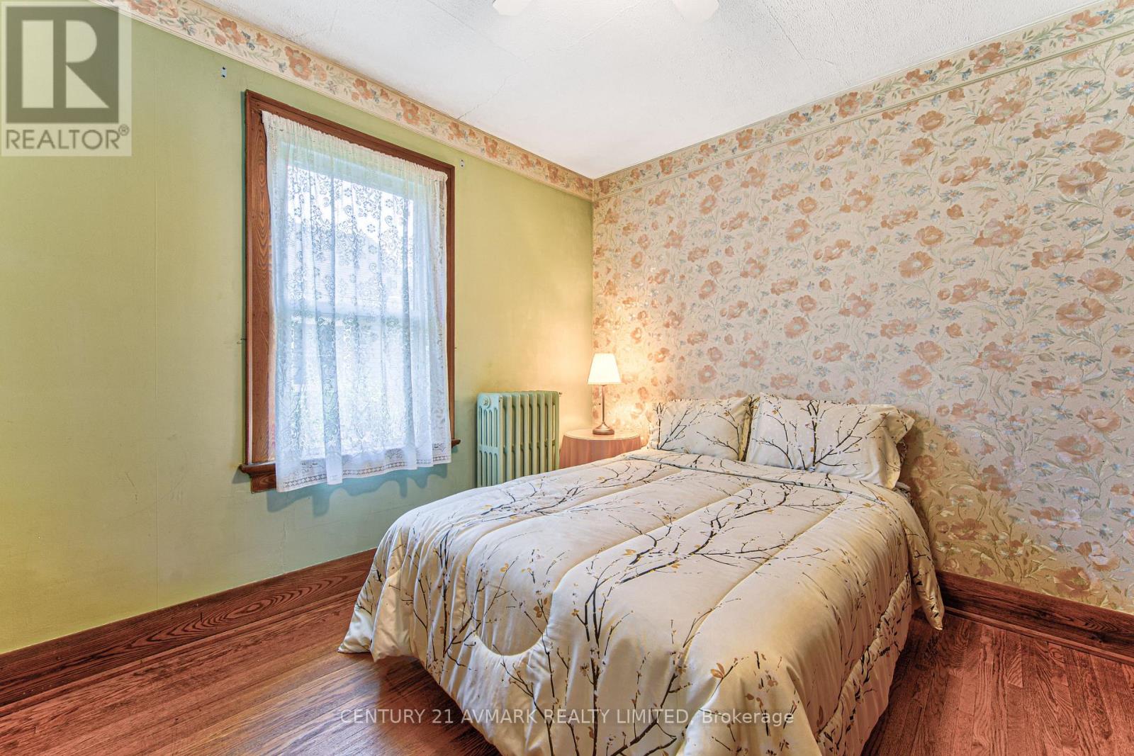 104 Highland Avenue, St. Catharines, Ontario  L2R 4J2 - Photo 8 - X13592278