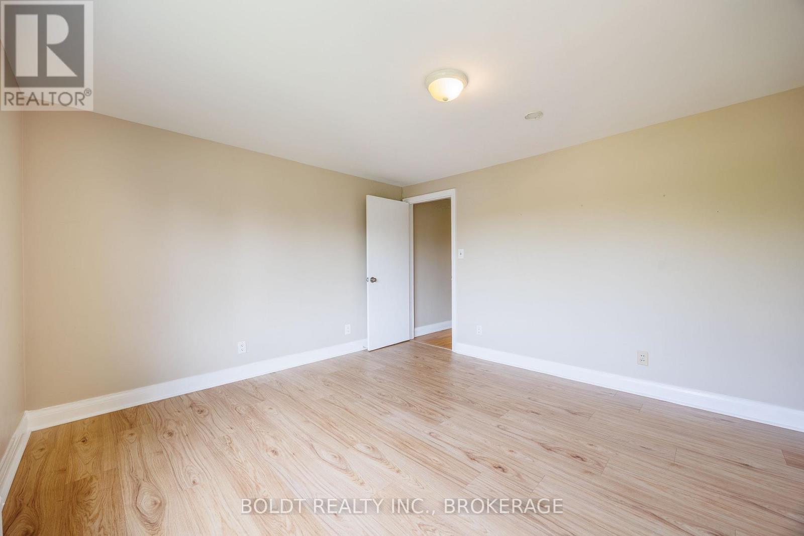 35 Rivercrest Drive, St. Catharines, Ontario  L2T 2P3 - Photo 30 - X13593176