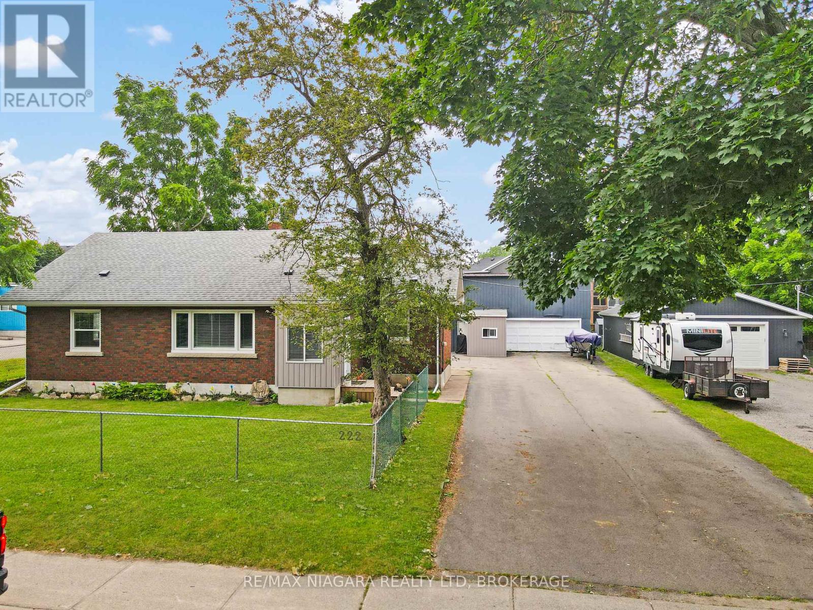 222 Ridgeway Road, Fort Erie, Ontario  L0S 1B0 - Photo 1 - X13593382
