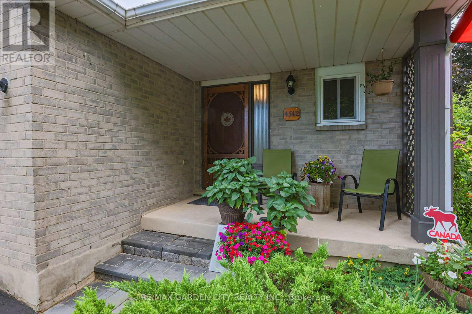 4542 Ivy Gardens Crescent, Lincoln, Ontario  L3J 0B3 - Photo 22 - X13599962