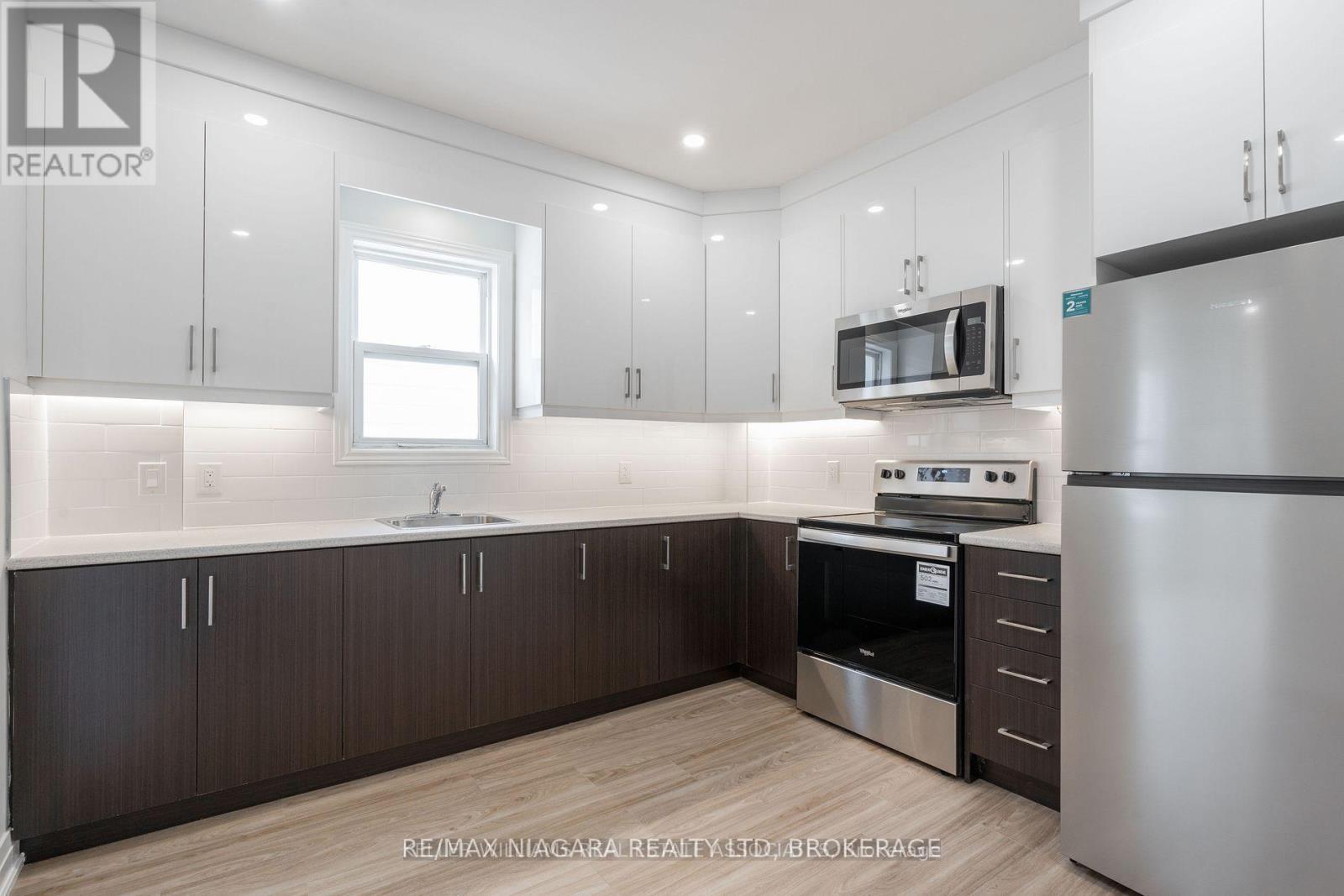 1 - 237 Church Street N, St. Catharines, Ontario  L2R 3E8 - Photo 1 - X13602978