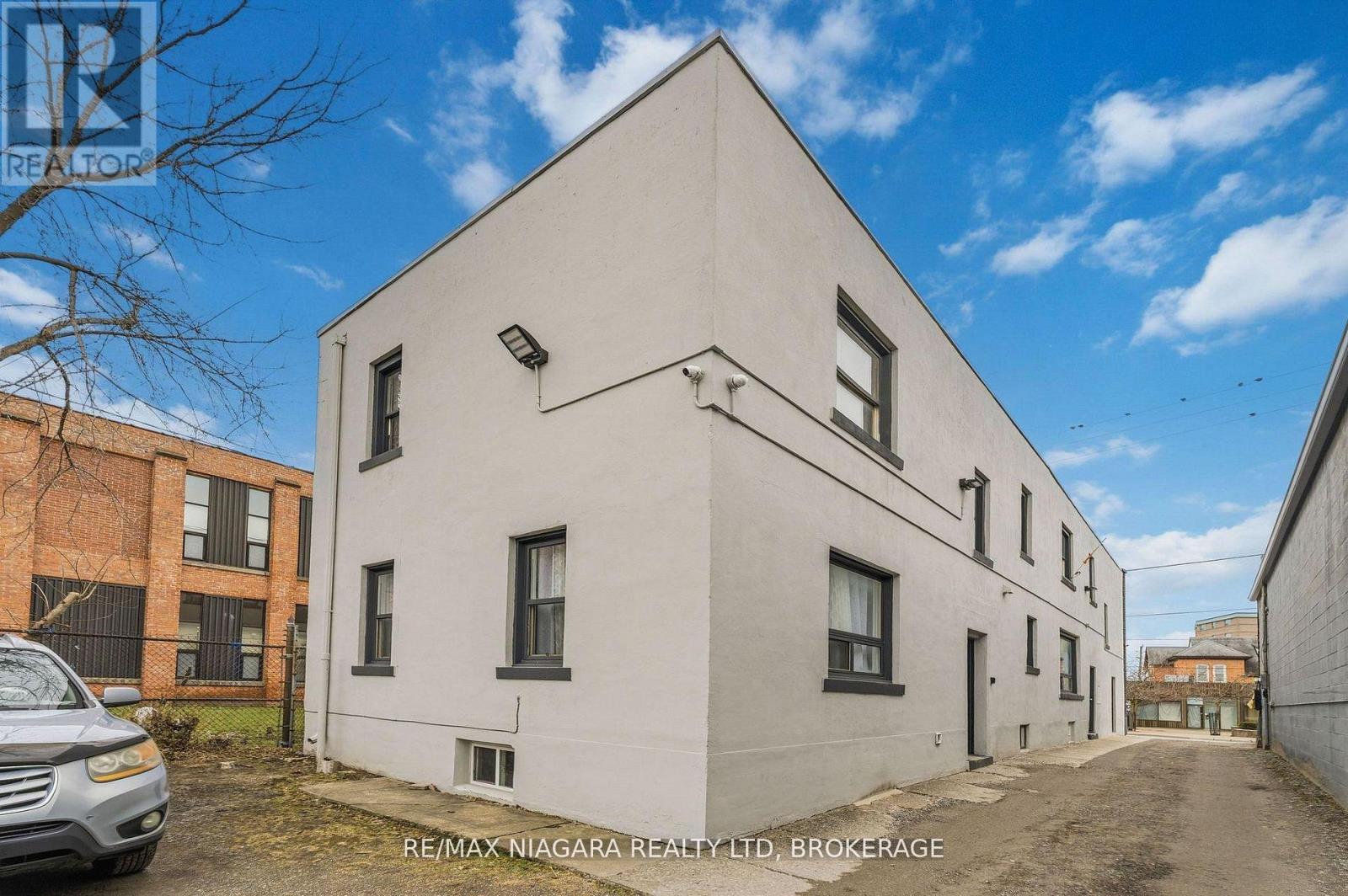 1 - 237 Church Street N, St. Catharines, Ontario  L2R 3E8 - Photo 18 - X13602978