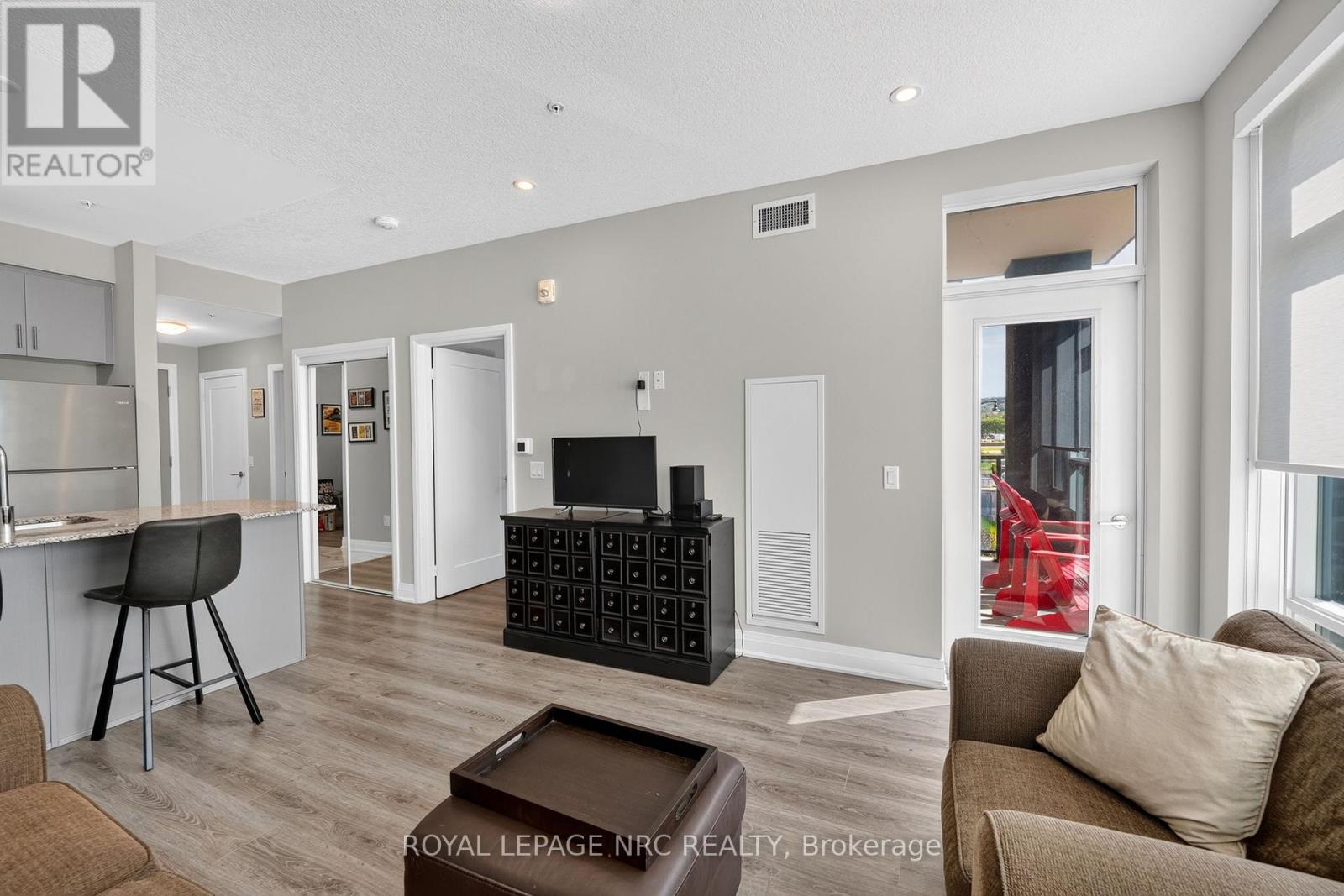232 - 16 Concord Place, Grimsby, Ontario  L3M 0J1 - Photo 10 - X13603404