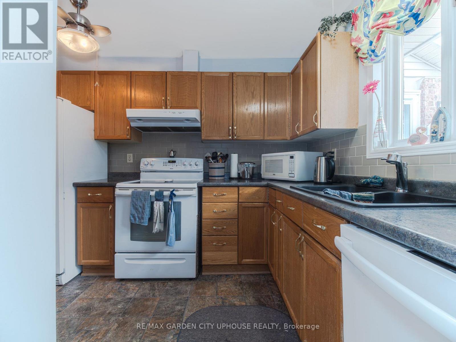 103 - 122 Bunting Road, St. Catharines, Ontario  L2P 3X7 - Photo 9 - X13606796