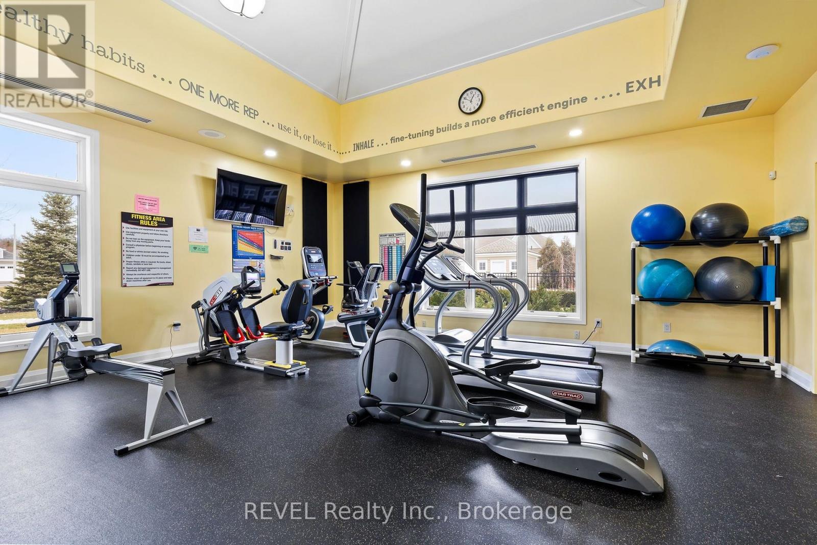 90 Sunrise Court, Fort Erie, Ontario  L0S 1N0 - Photo 47 - X13607522