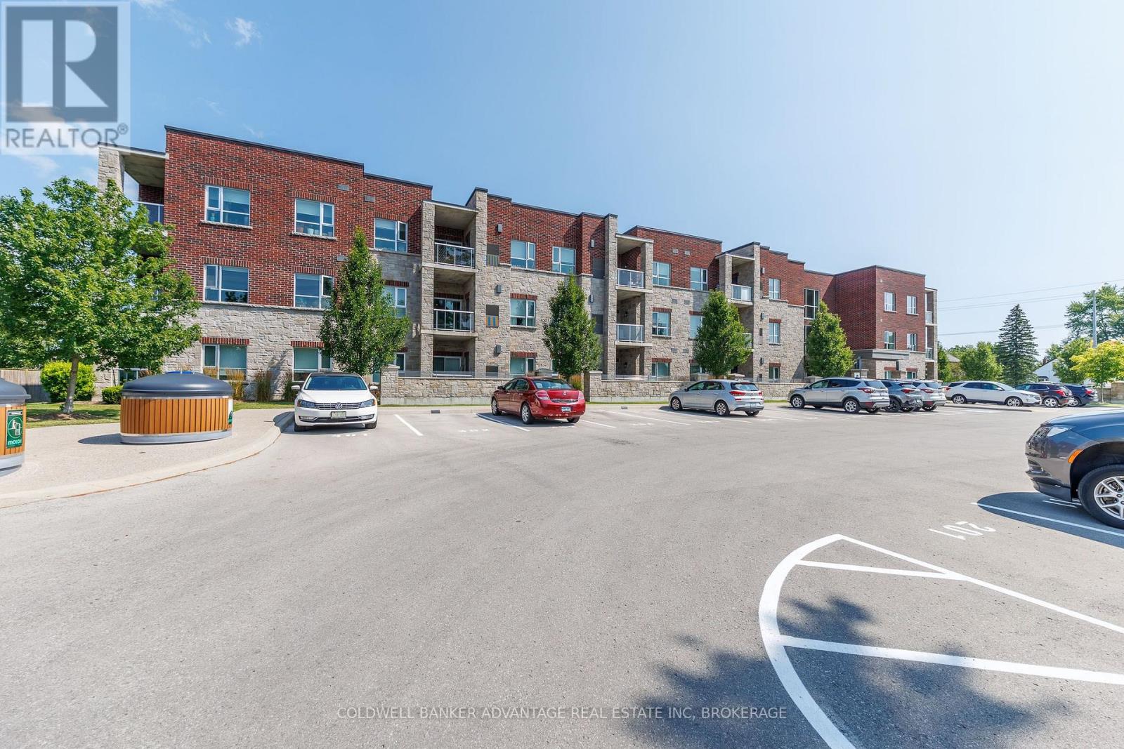 306 - 529 South Pelham Road, Welland, Ontario  L3C 0H7 - Photo 1 - X13607660
