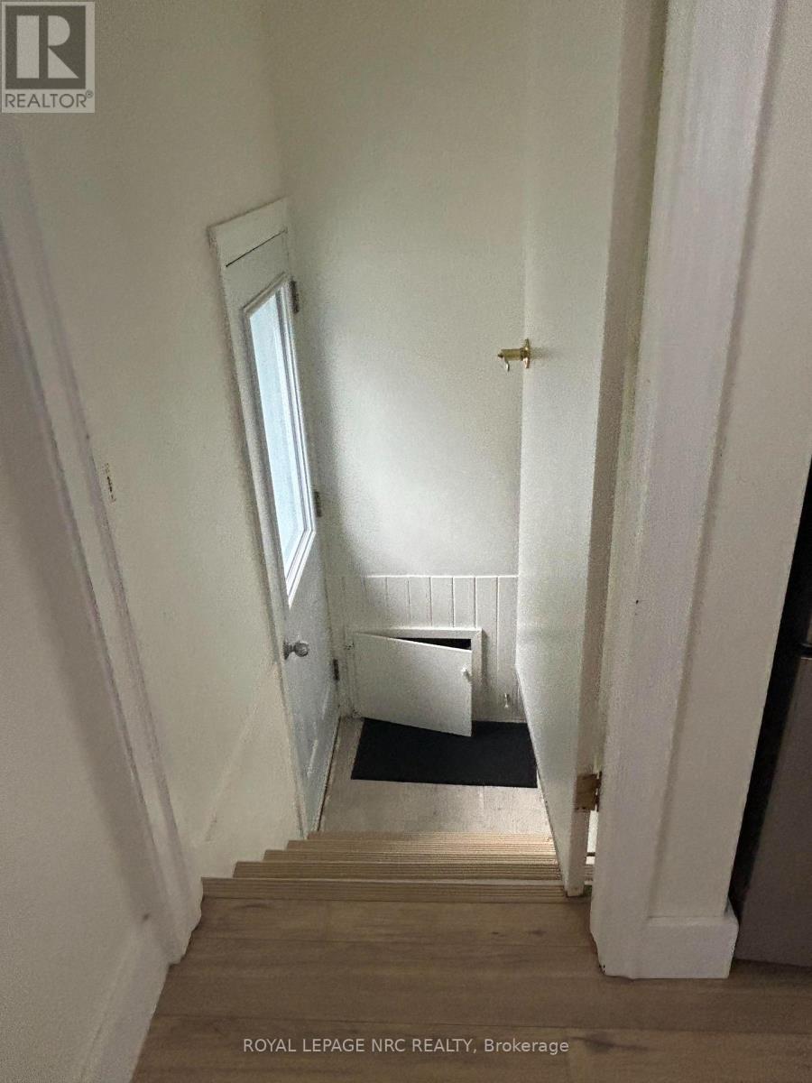 2862 Dorchester Road, Niagara Falls, Ontario  L2J 2Z3 - Photo 13 - X13608068