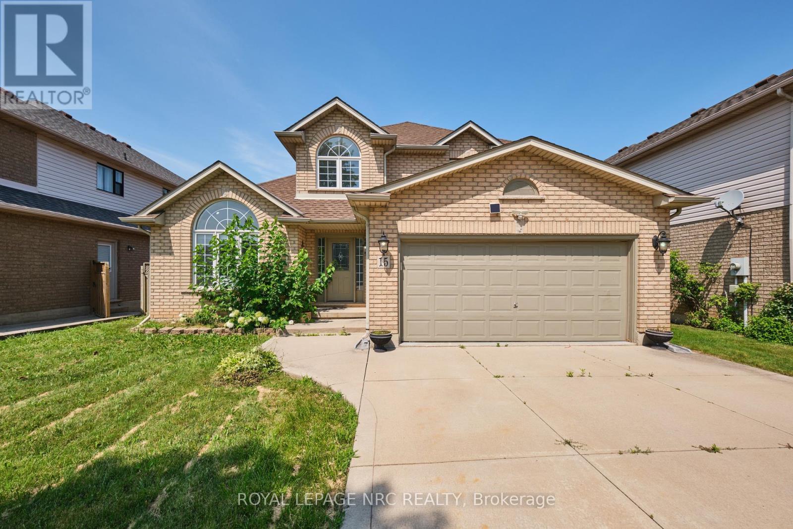 15 Creanona Boulevard, Hamilton, Ontario  L8E 5G2 - Photo 1 - X13608364