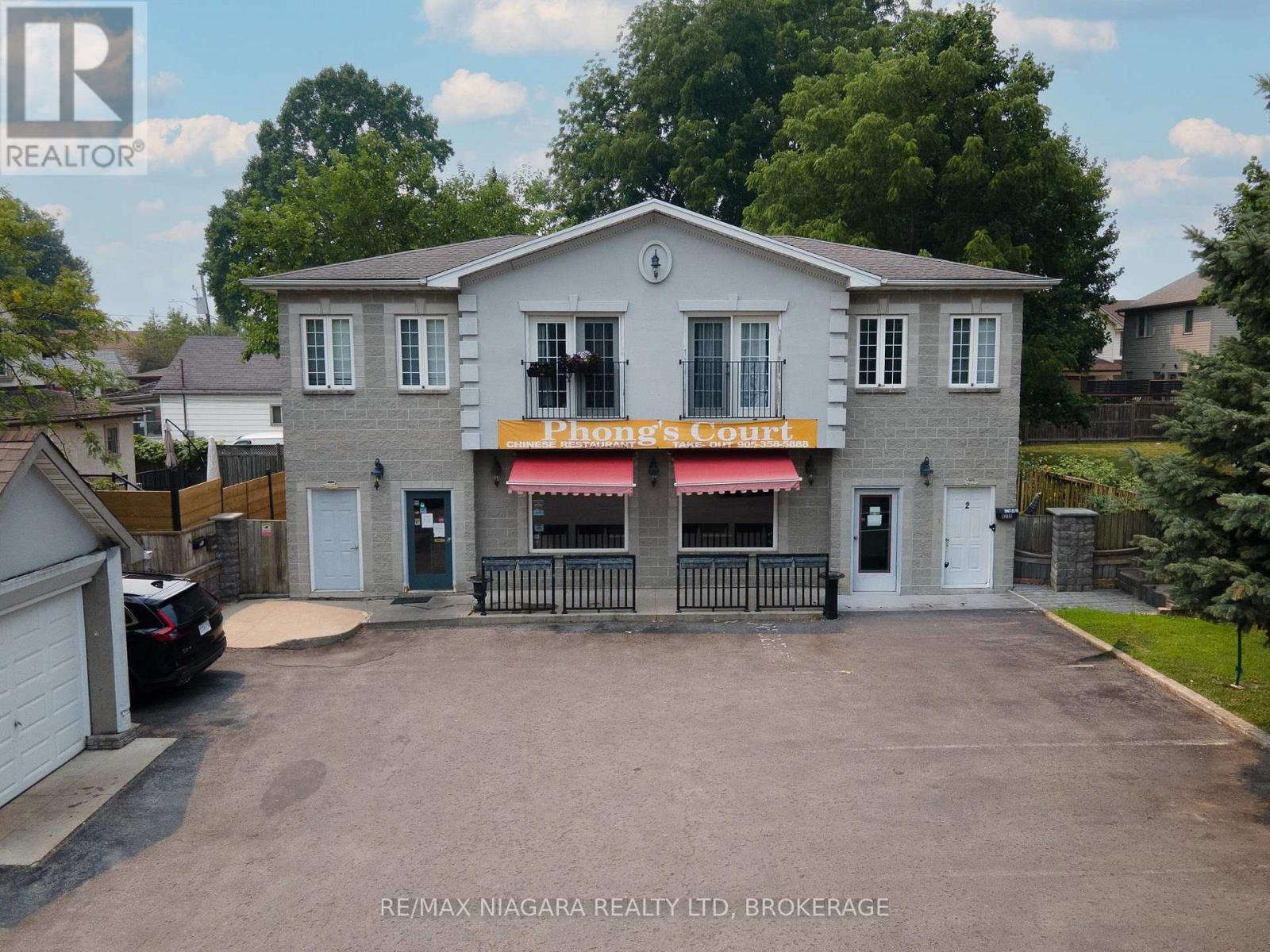 6235 Drummond Road, Niagara Falls, Ontario  L2G 4M5 - Photo 1 - X13612460