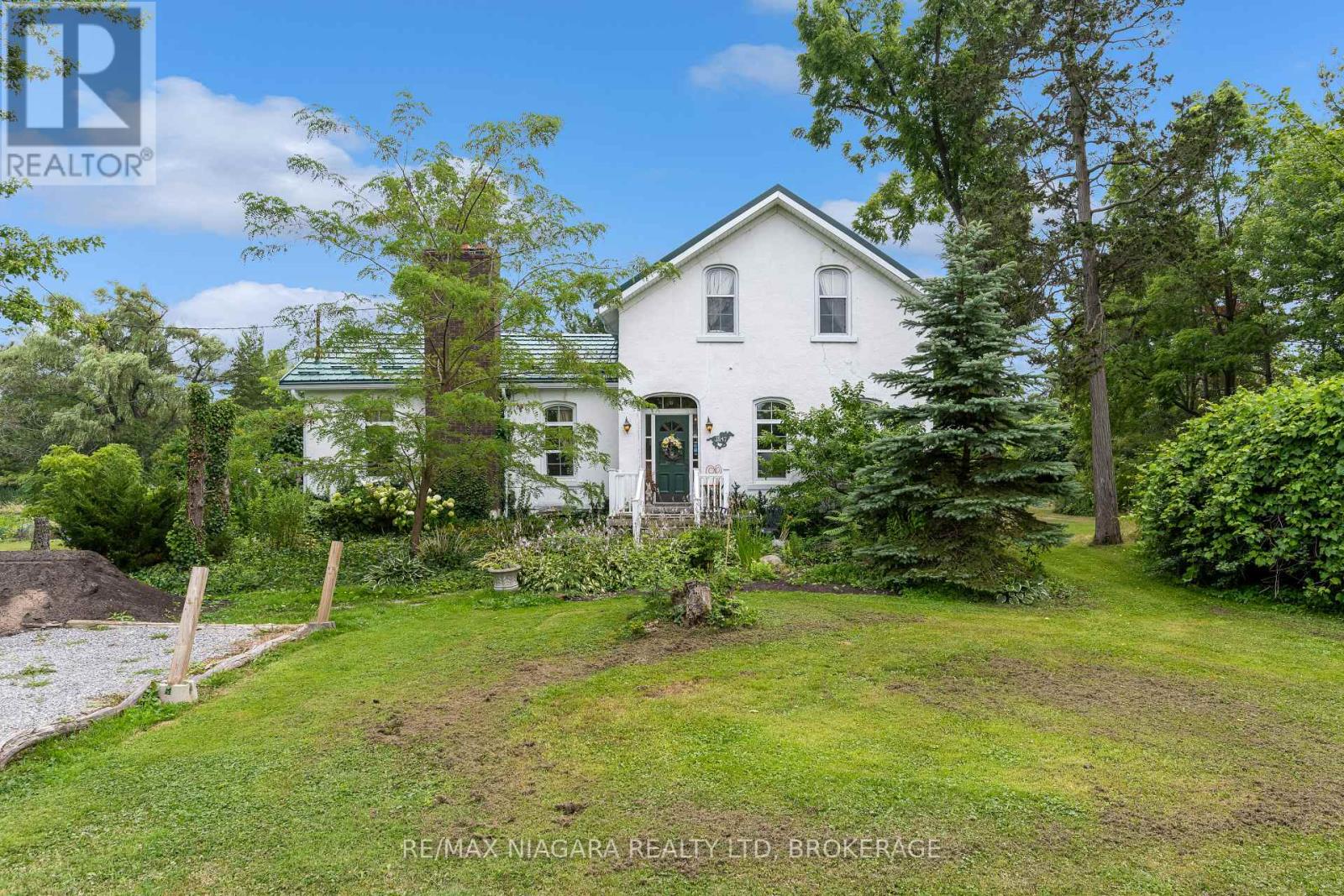 3847 Bertie Street, Fort Erie, Ontario  L0S 1S0 - Photo 2 - X13615608
