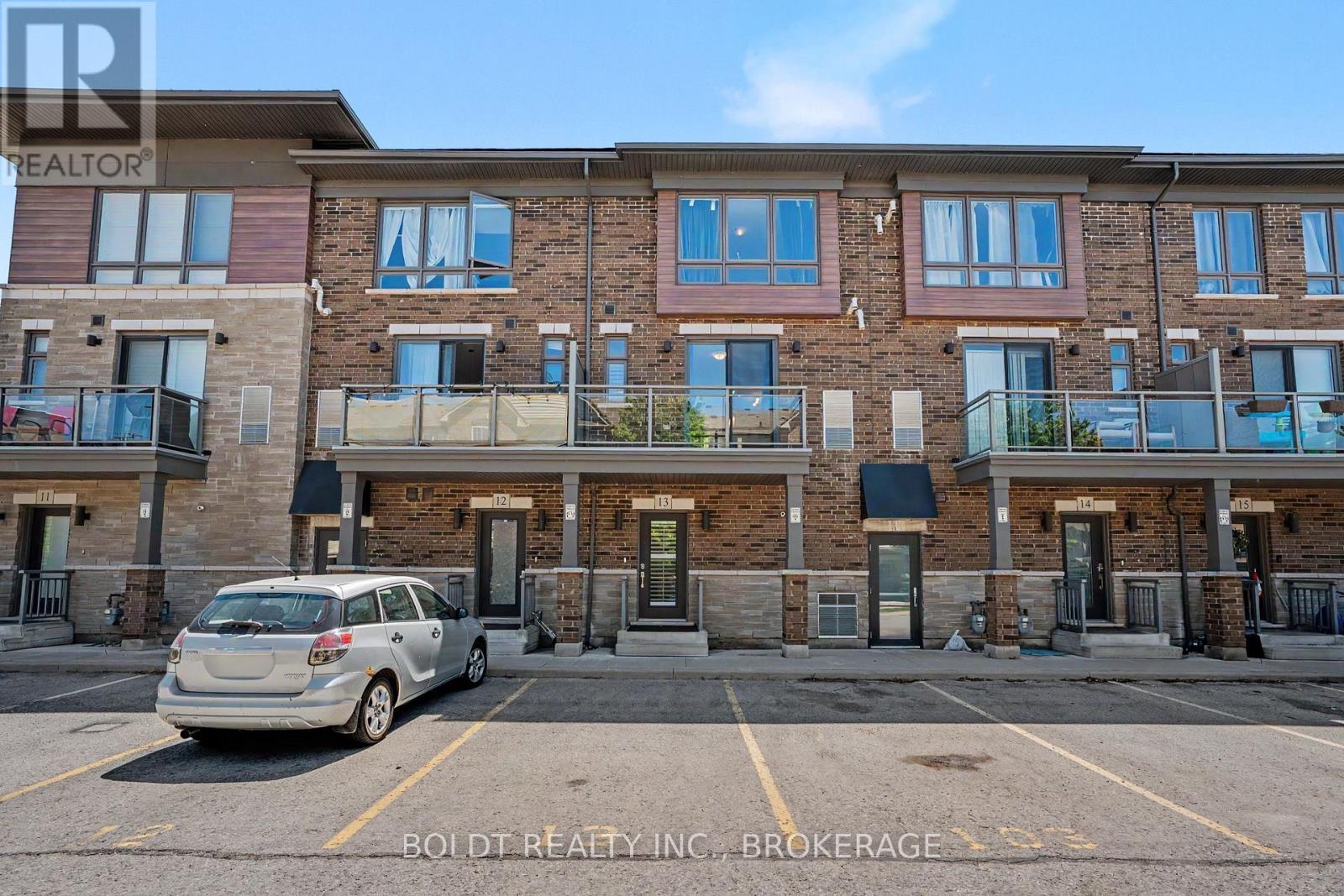 13 - 510 North Service Road, Grimsby, Ontario  L3M 0C9 - Photo 1 - X13616312