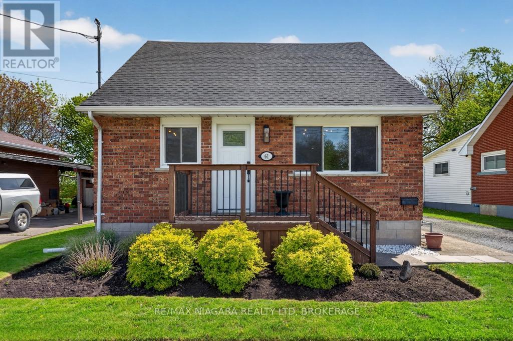61 Torrance Street, Fort Erie, Ontario  L2A 4C5 - Photo 1 - X13623300