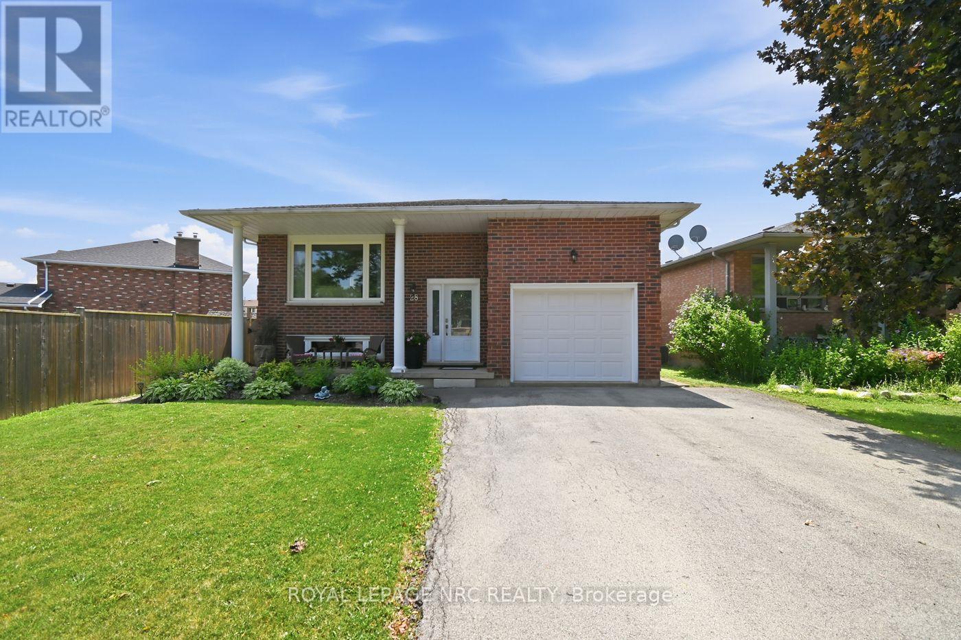 28 Rollins Drive, Welland, Ontario  L3C 6Z8 - Photo 1 - X13623984