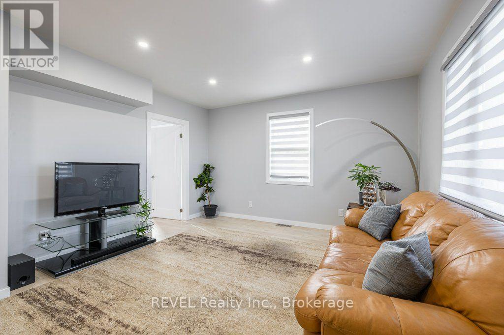 165 East West Line, Niagara-On-The-Lake, Ontario  L0S 1J0 - Photo 11 - X13628268