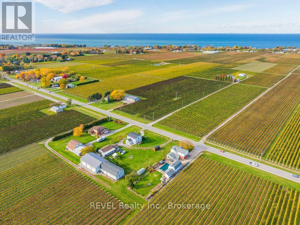 165 East West Line, Niagara-On-The-Lake, Ontario  L0S 1J0 - Photo 2 - X13628268