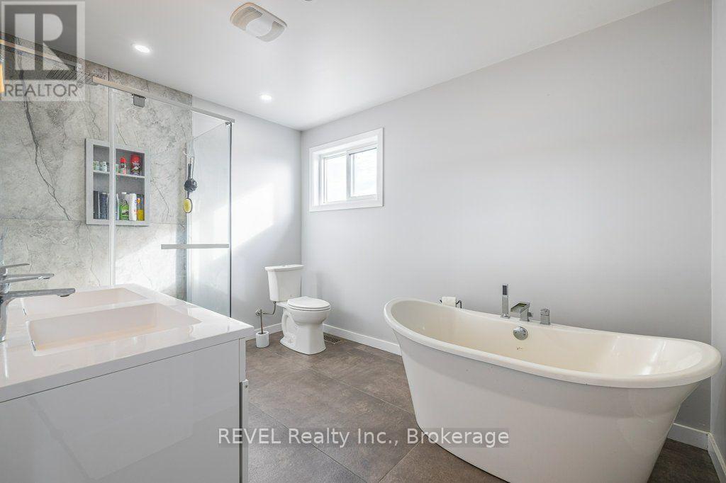 165 East West Line, Niagara-On-The-Lake, Ontario  L0S 1J0 - Photo 30 - X13628268