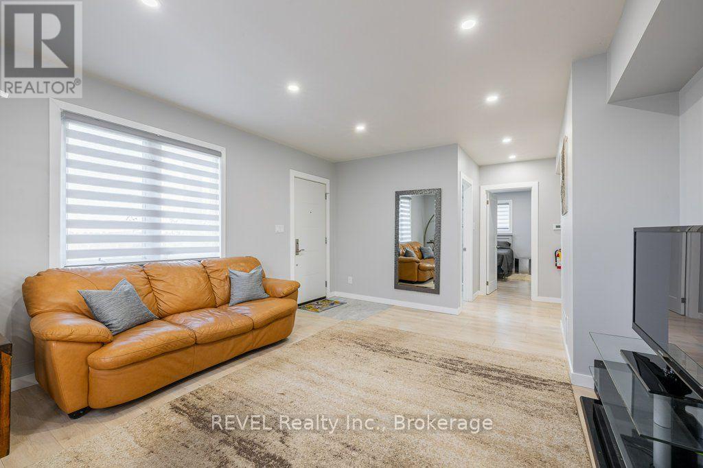 165 East West Line, Niagara-On-The-Lake, Ontario  L0S 1J0 - Photo 9 - X13628268