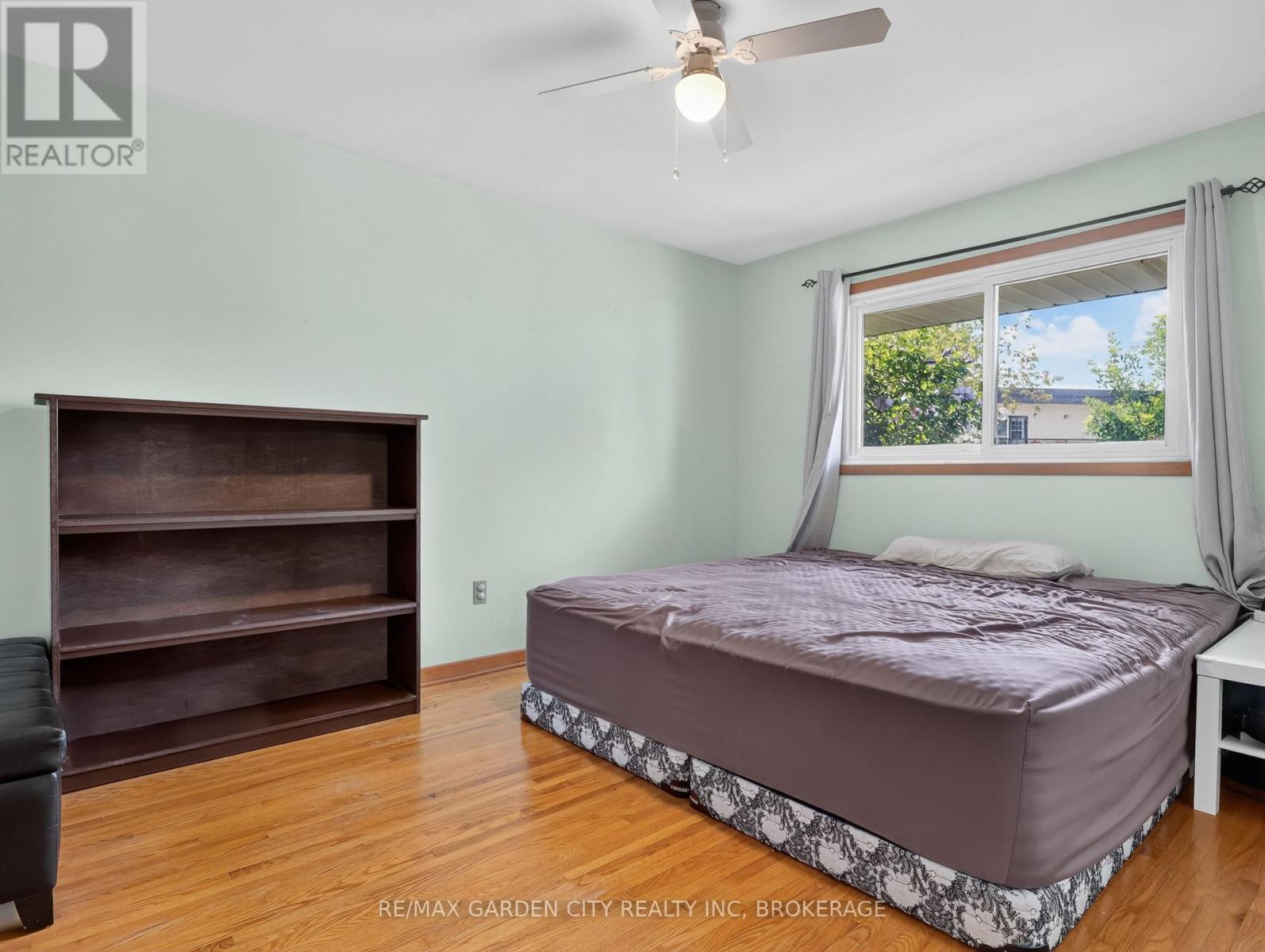19 Black Knight Road, St. Catharines, Ontario  L2N 3B9 - Photo 12 - X13629196