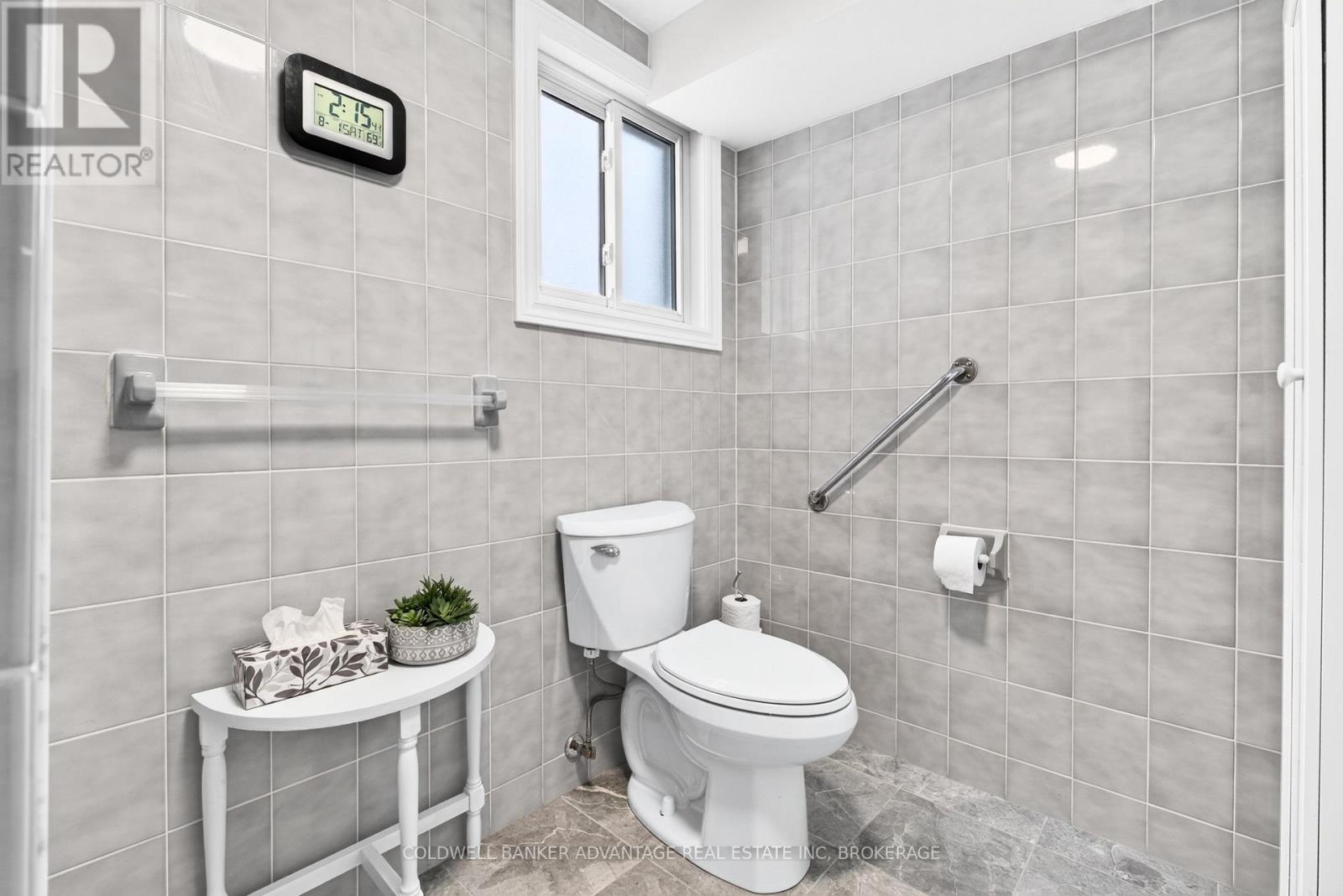 5004 Pettit Avenue, Niagara Falls, Ontario  L2E 7B1 - Photo 18 - X13631590