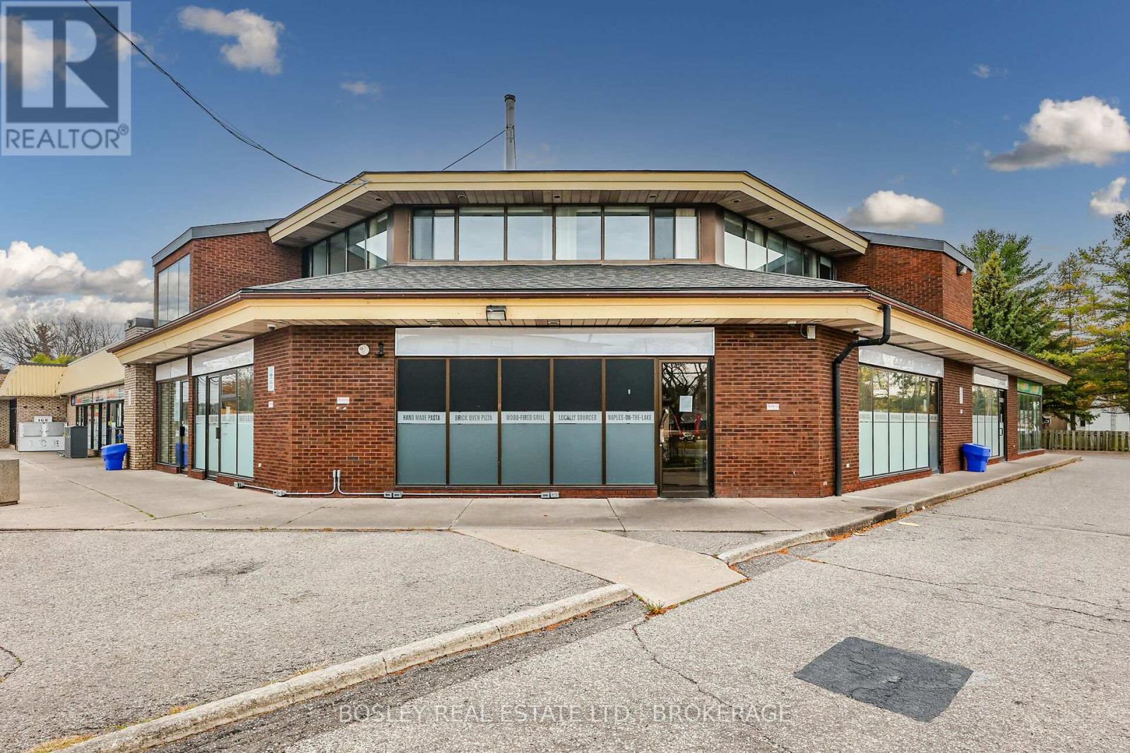 Unit 5 - 242 Mary Street, Niagara-On-The-Lake, Ontario  L0S 1J0 - Photo 1 - X13633668