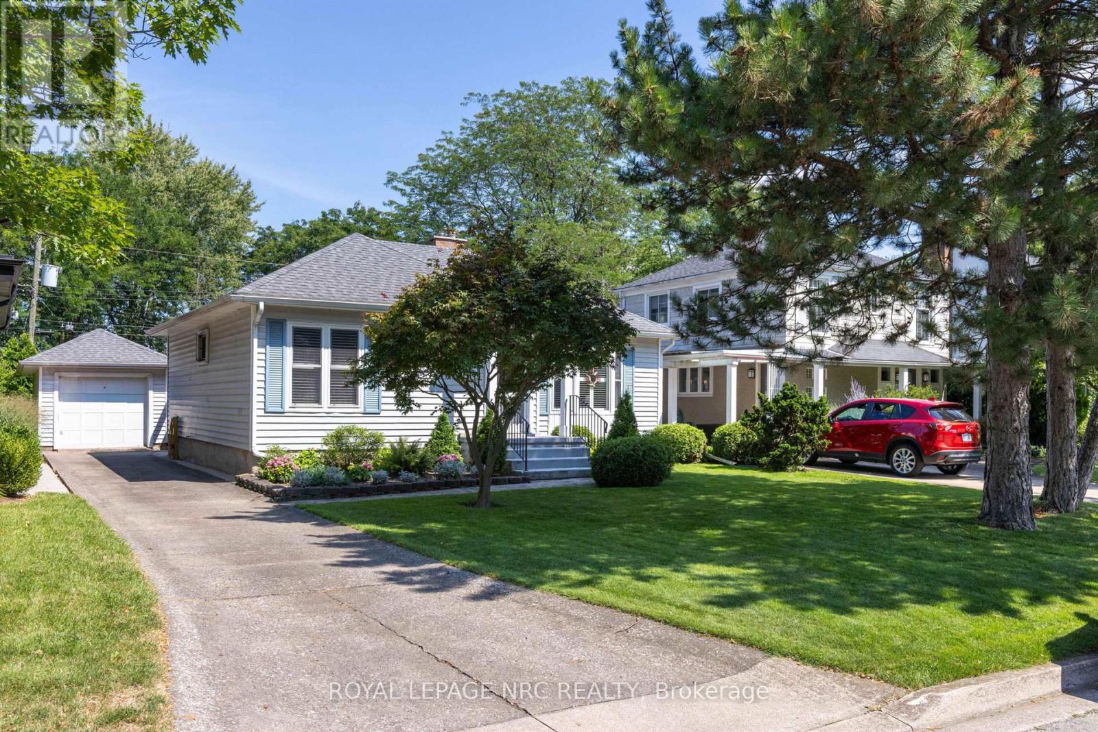 61 Highland Avenue, St. Catharines, Ontario  L2R 4H9 - Photo 1 - X13635236