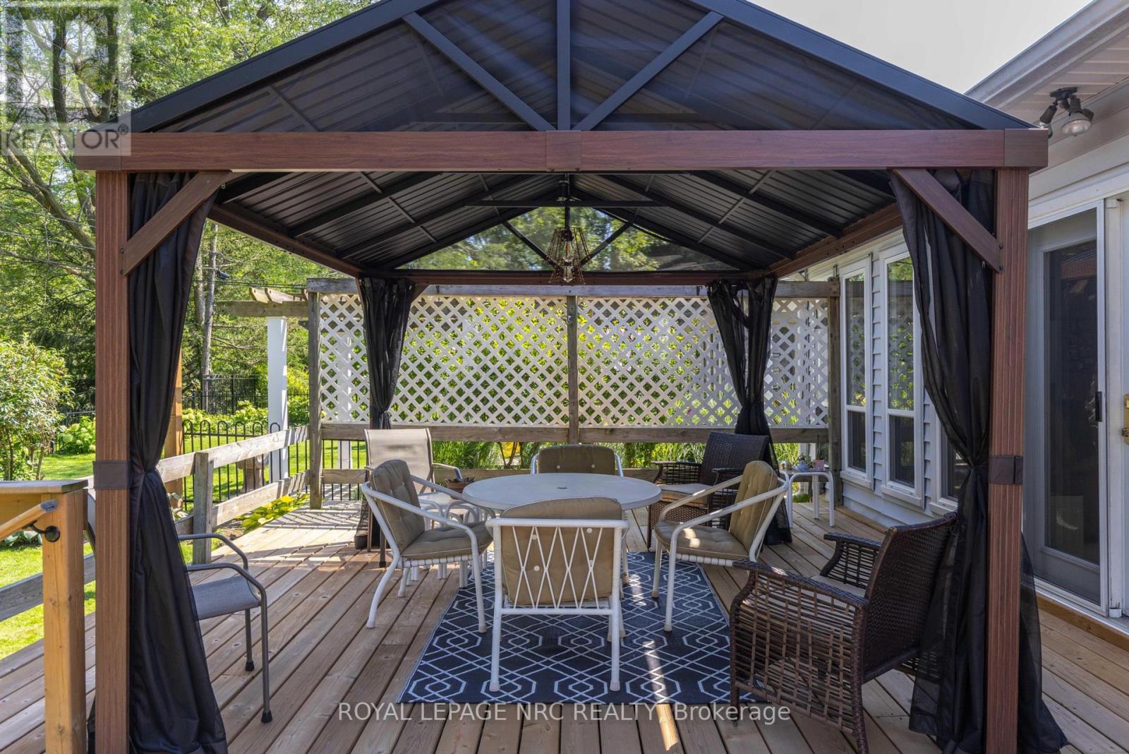 61 Highland Avenue, St. Catharines, Ontario  L2R 4H9 - Photo 14 - X13635236