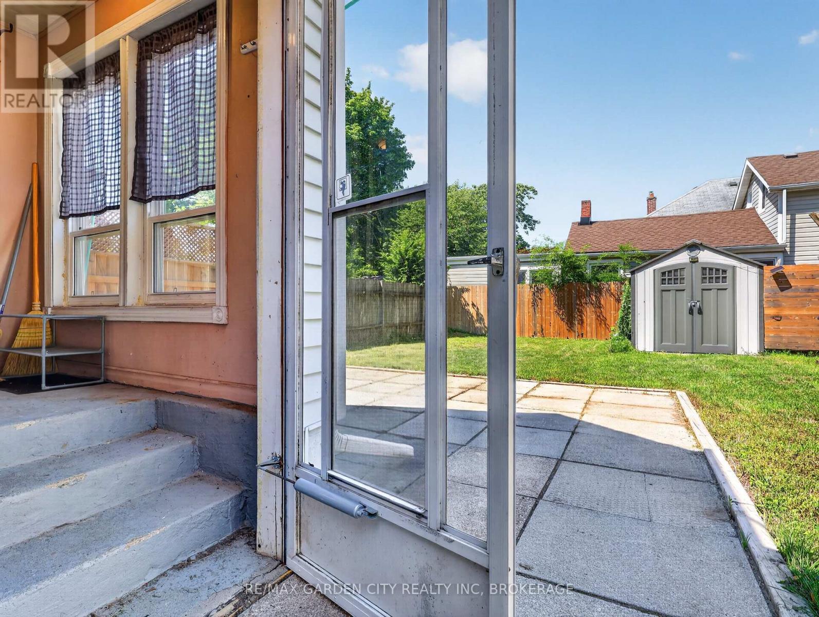 15 Catherine Street, St. Catharines, Ontario  L2R 5E4 - Photo 27 - X13636770