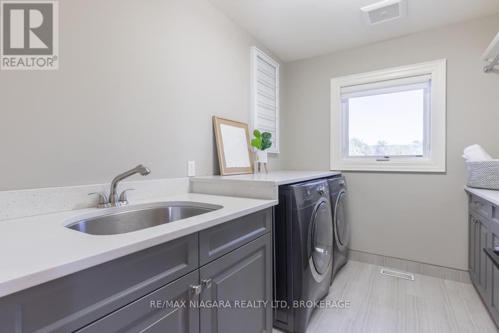 50 Sandalwood Crescent, Niagara-On-The-Lake, Ontario  L0S 1P0 - Photo 33 - X13637030