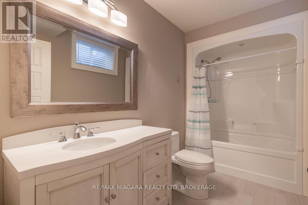 50 Sandalwood Crescent, Niagara-On-The-Lake, Ontario  L0S 1P0 - Photo 36 - X13637030