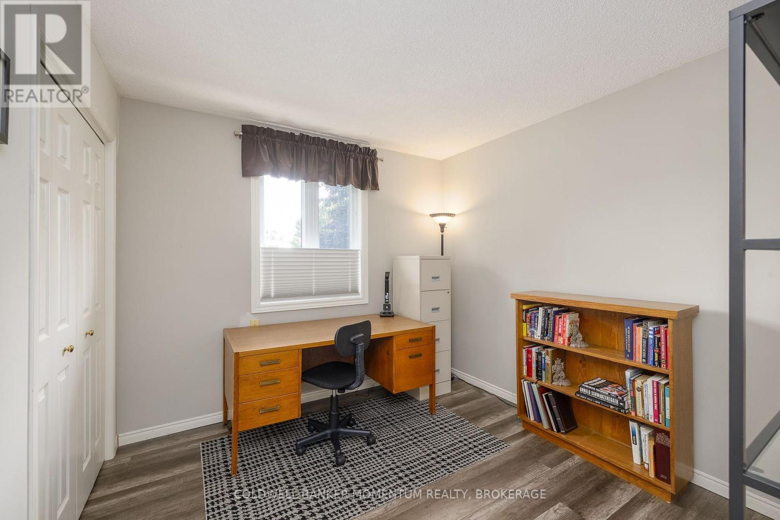 212 Livingston Avenue, Grimsby, Ontario  L3M 4V8 - Photo 24 - X13643170
