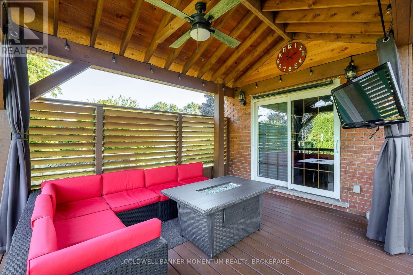 212 Livingston Avenue, Grimsby, Ontario  L3M 4V8 - Photo 37 - X13643170