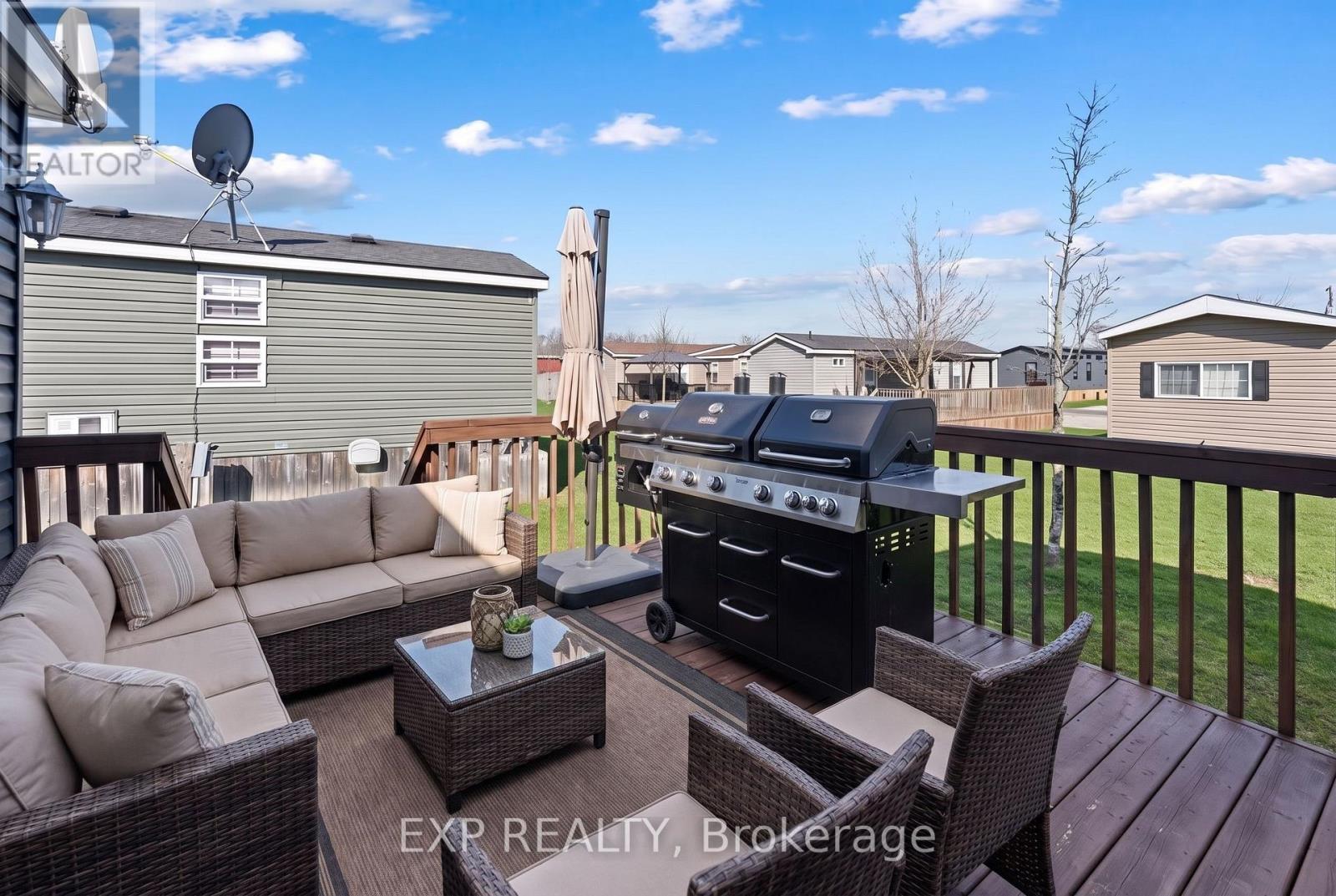 110 - 1501 Line 8 Road, Niagara-On-The-Lake, Ontario  L0S 1J0 - Photo 3 - X13646324