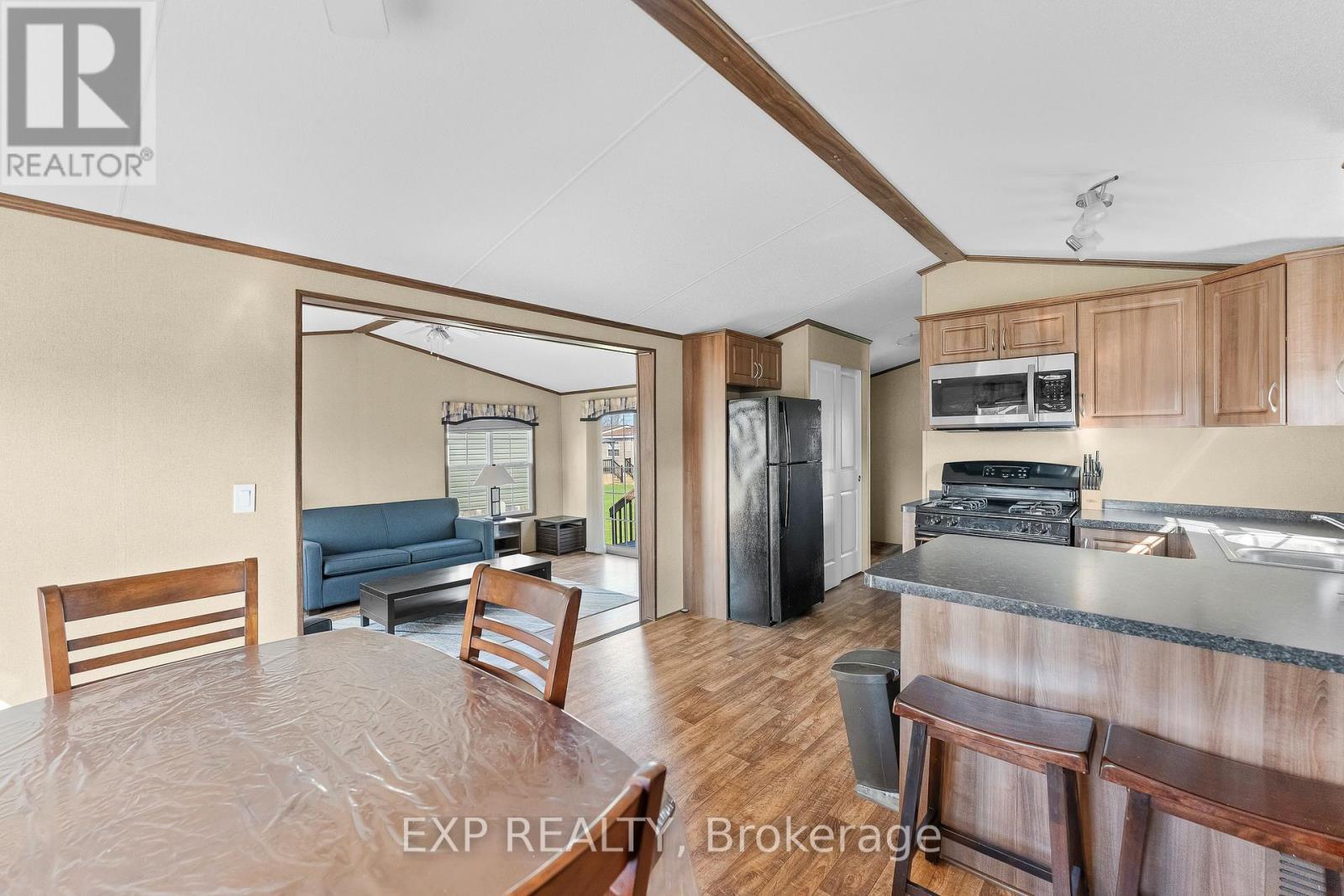 110 - 1501 Line 8 Road, Niagara-On-The-Lake, Ontario  L0S 1J0 - Photo 9 - X13646324