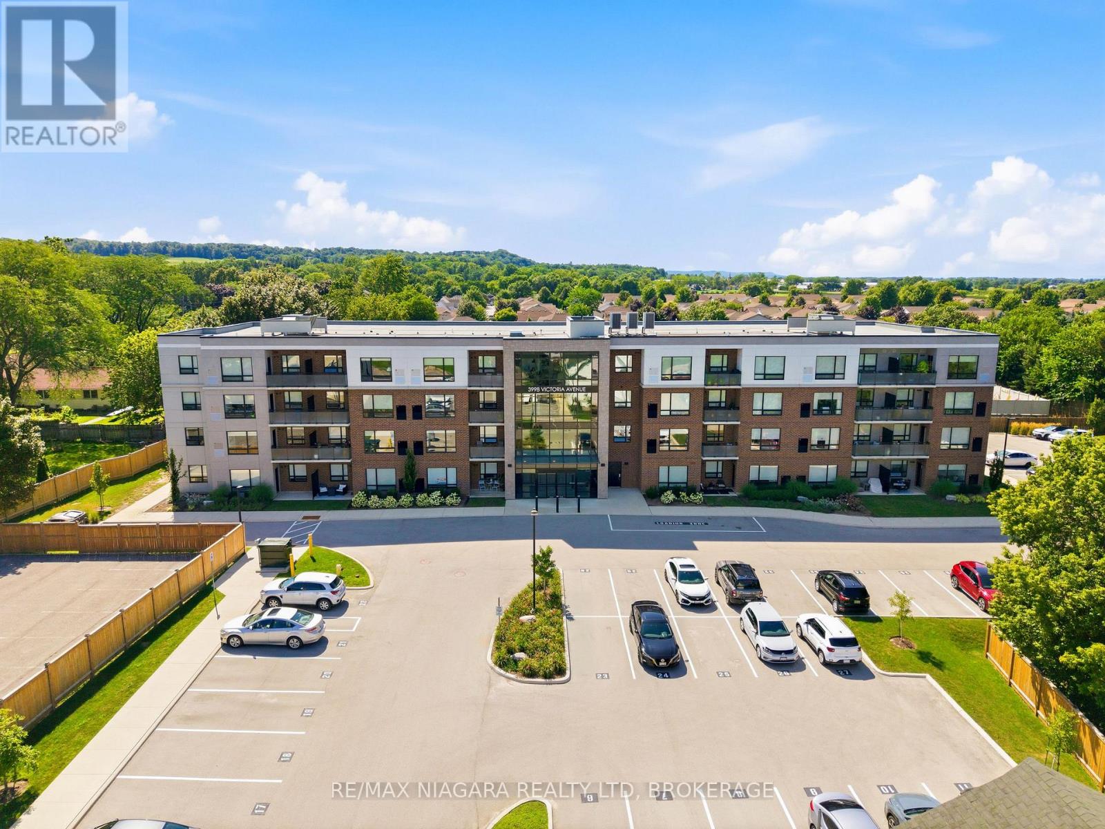 405 - 3998 Victoria Avenue, Lincoln, Ontario  L0R 2C0 - Photo 1 - X13650976