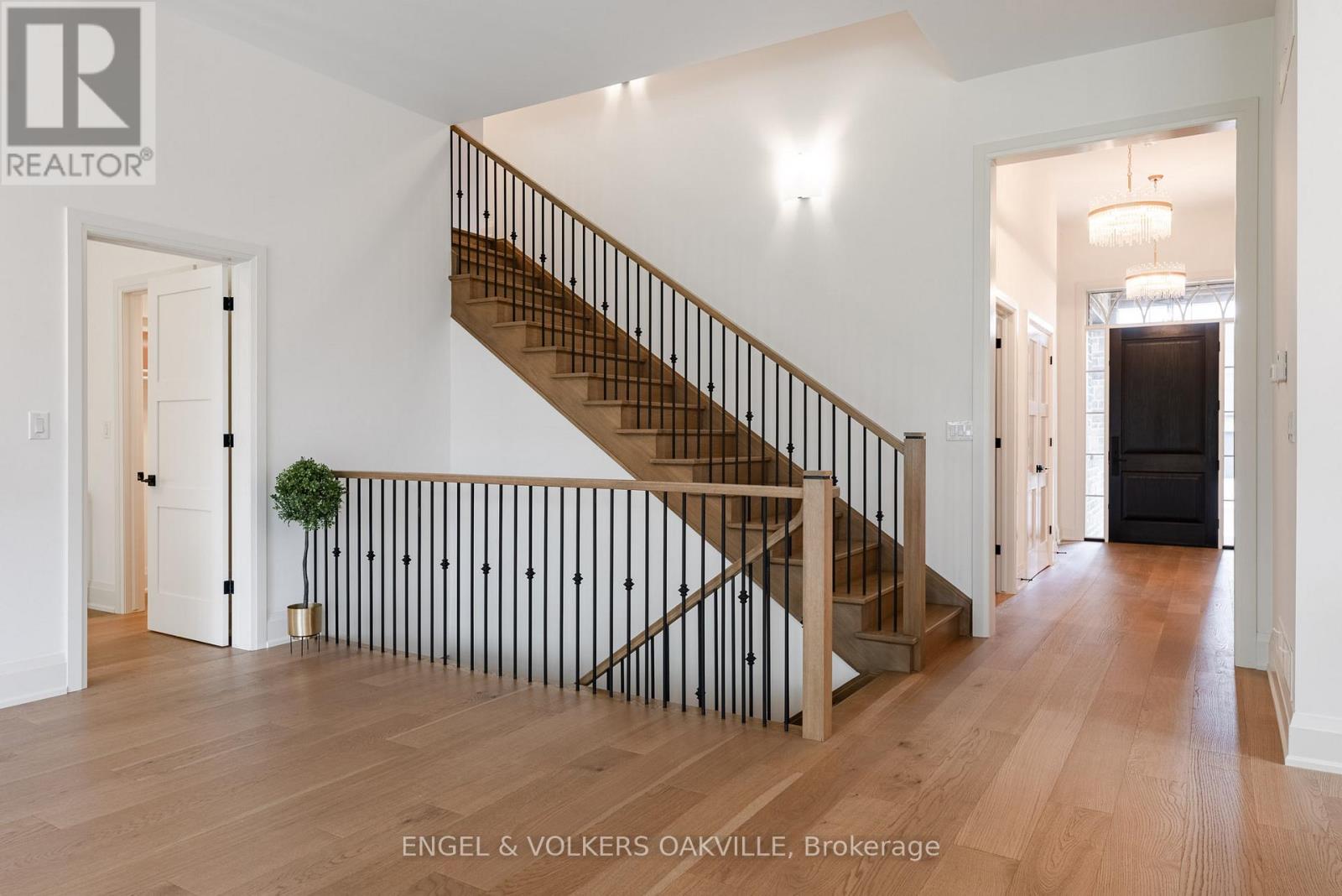 727 Warner Road, Niagara-On-The-Lake, Ontario  L0S 1P0 - Photo 5 - X13652420