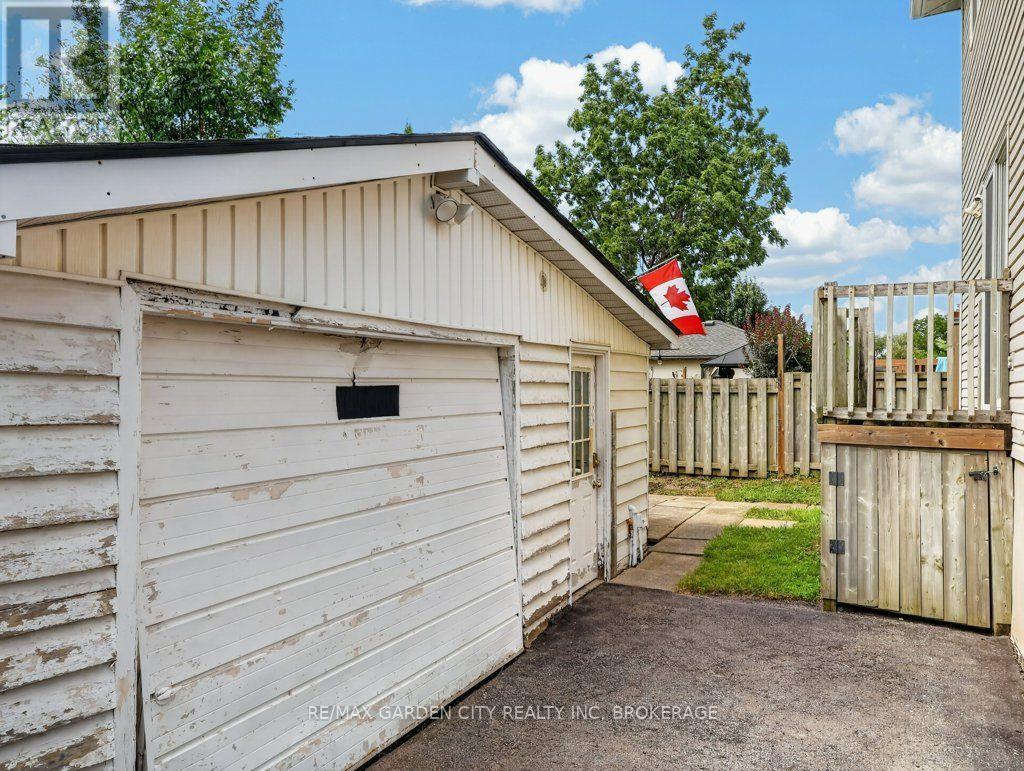 211 Morton Street S, Thorold, Ontario  L2V 1C8 - Photo 35 - X13653018